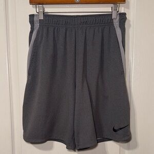 Nike Men's Dry 4.0 Dri-Fit Training Athletics Shorts Size Medium EUC